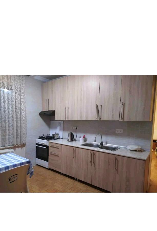 Geo Kutaisi Apartment Bagian luar foto